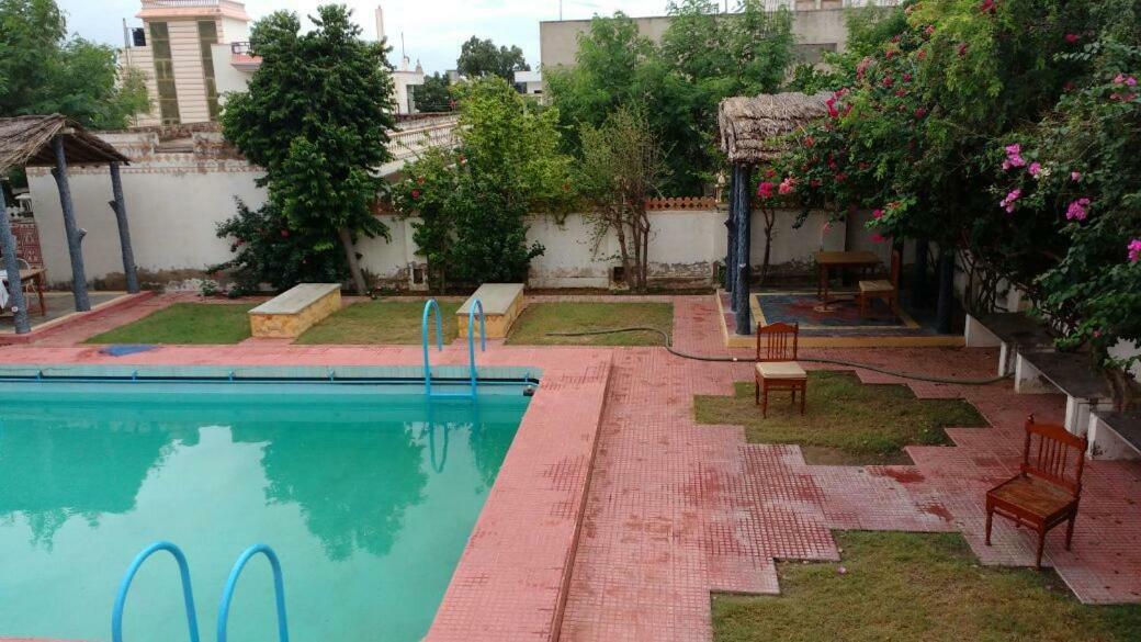 Hotel Jamuna Resort Jhunjhunu Luaran gambar